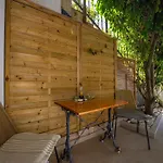 Casa Lorenzo 公寓 *