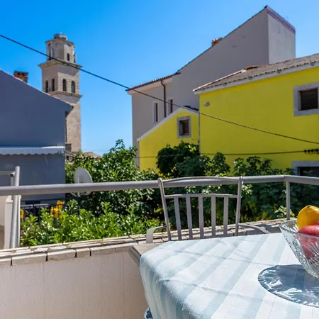 Casa Lorenzo *