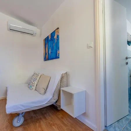 Casa Lorenzo * פרמנטורה