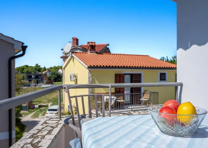 Casa Lorenzo * Premantura